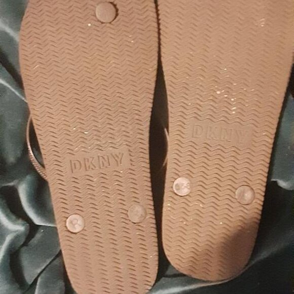 DKNY Sandals - Picture 3 of 3